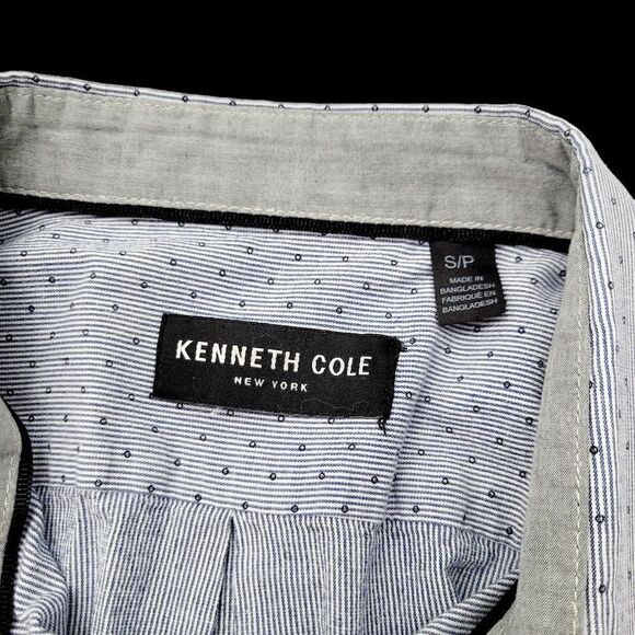 Kenneth Cole Casual Buttons Down Shirt Top Size: Small - Picture 7 of 8